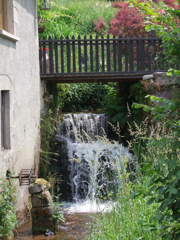 La D'hotes Du Moulin Gitenay Couette-café *